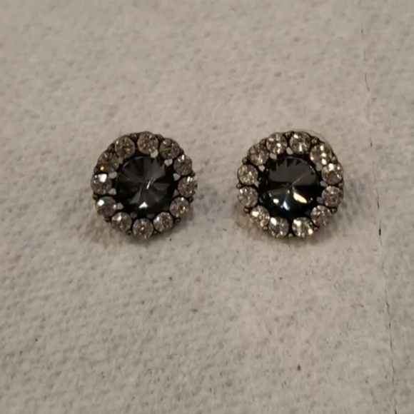 Vintage Rhinestone Big Stud Earring 🌴 - Picture 9 of 9